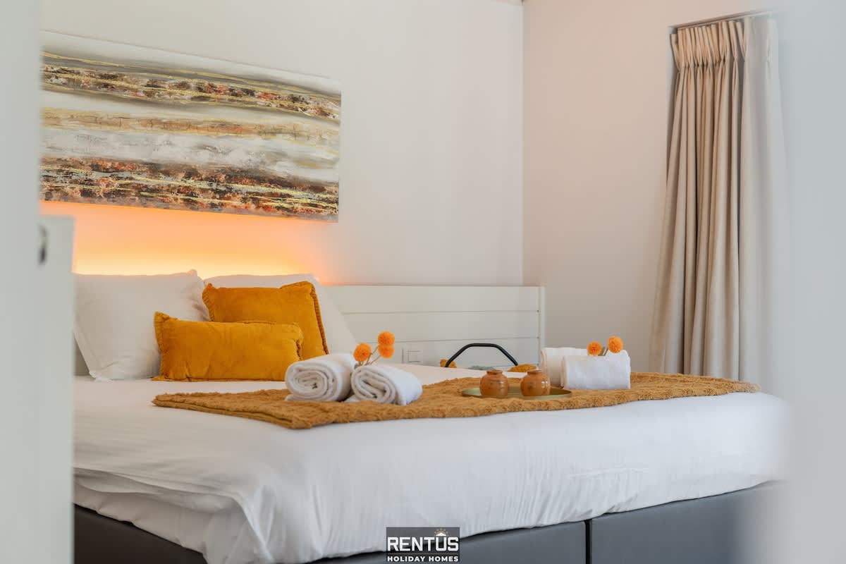 Villa hoge duin - Spacious luxury villa with large garden